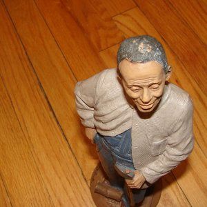 "G-31"1993 TOM CLARK EZRA AFRICAN AMERICAN FARMER 12" CLAY FIGURINE Cairn Studio